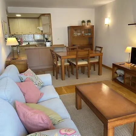 Apartamento Con Vistas En *